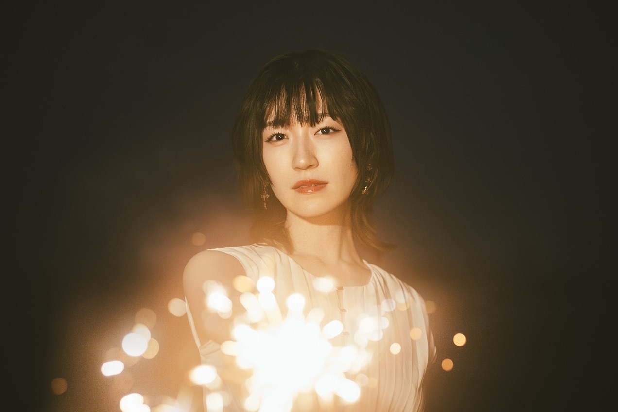 KING RECORDS STORE >前島亜美